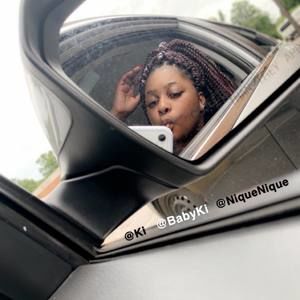 Meet your Posher, Kira